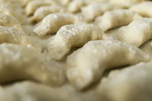 jak gotować pierogi